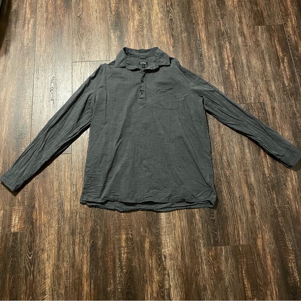 Express Men’s Dark Charcoal Grey Popover/1/4 Button Down Shirt / Large Tall